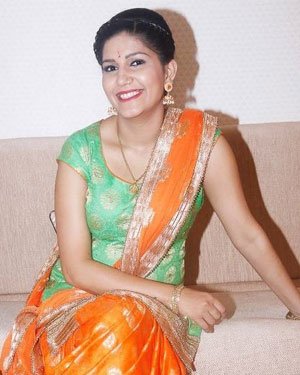 Sapna Chaudhary Song Video, Sapna Chaudhary New Songs, Sapna Chaudhary HD Pics, Sapna Chaudhary HD Hot Pics,