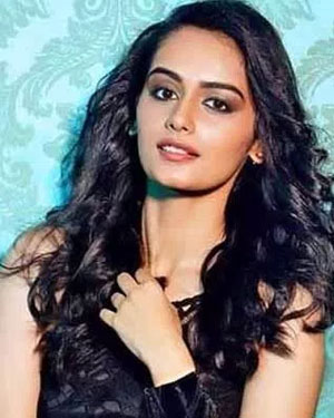 Manushi Chillar Age, Manushi Chillar Education,