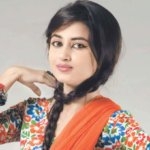 Sajal Ali Sister, Height, Body, Age, Family, Mother, Wedding, and Wiki