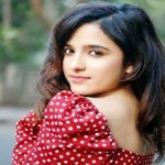Shirley Setia Age, Songs, Height, Movies, Image, Net Worth & Family